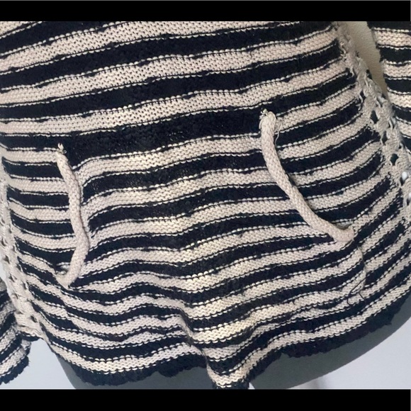 Roxy Striped Knit Sweater w Hood - Picture 6 of 9